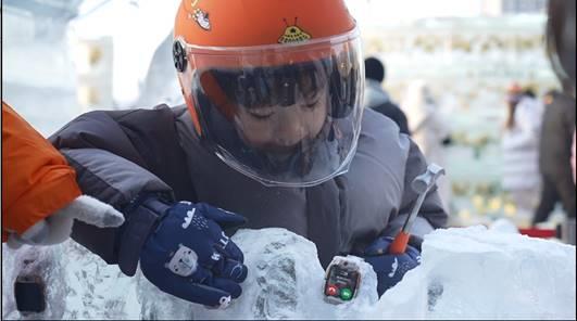 冰冻一天的儿童电话手表还能正常工作么AG凯发成为马竞合作冰雪世界极寒挑战(图4)