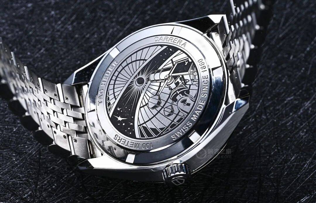 一带你解锁它的多重身份今年最值得关注的腕表之(图4) 一带你解锁它的多重身份今年最值得关注的腕表之(图4)